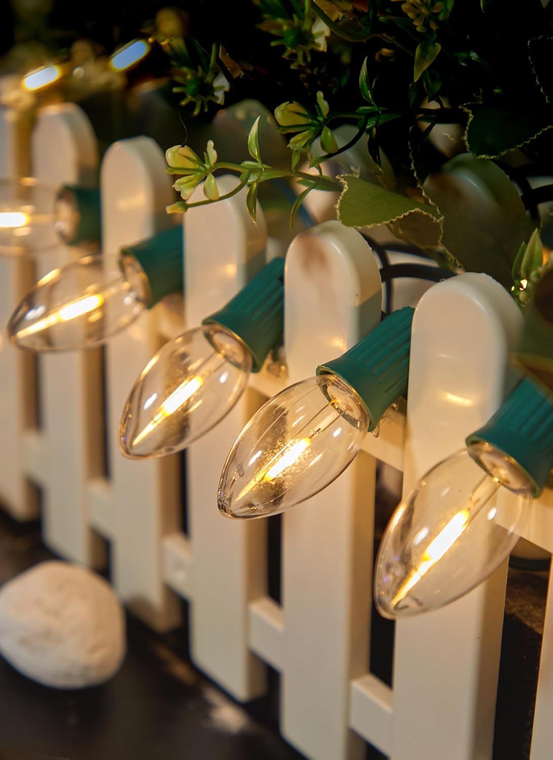 Vintage C9 LED Christmas Lights Outdoor, 100 Feet C9 String Lights with 50 Shatterproof C9 Bulbs, Waterproof Connectable Christmas Tree Lights for Outside Roofline Patio Xmas Decorations, Warm White